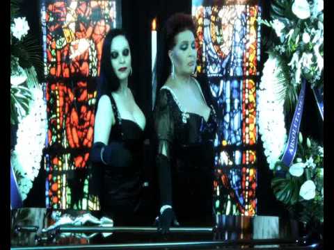 Fangoria y Sara Montiel "Absolutamente"