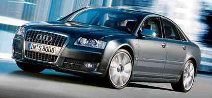 Audi S8 en movimiento