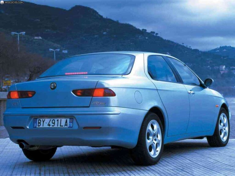 Alfa Romeo 156, un coche simple