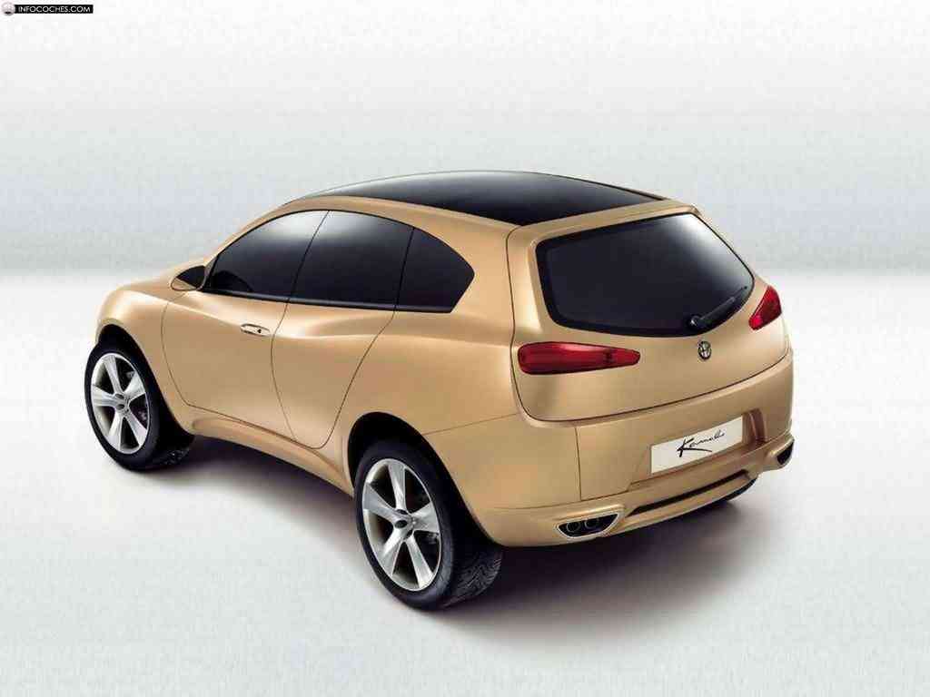 Alfa Romeo Kamal parte trasera