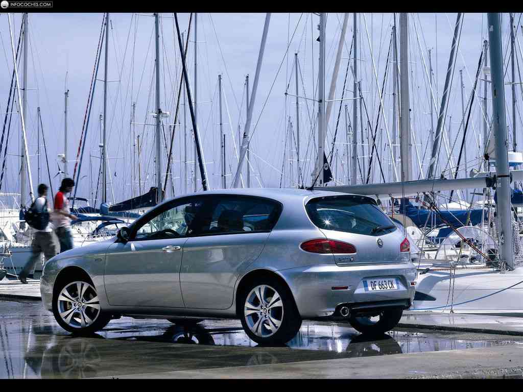 Alfa Romeo 147 Murphy-Nye en la playa