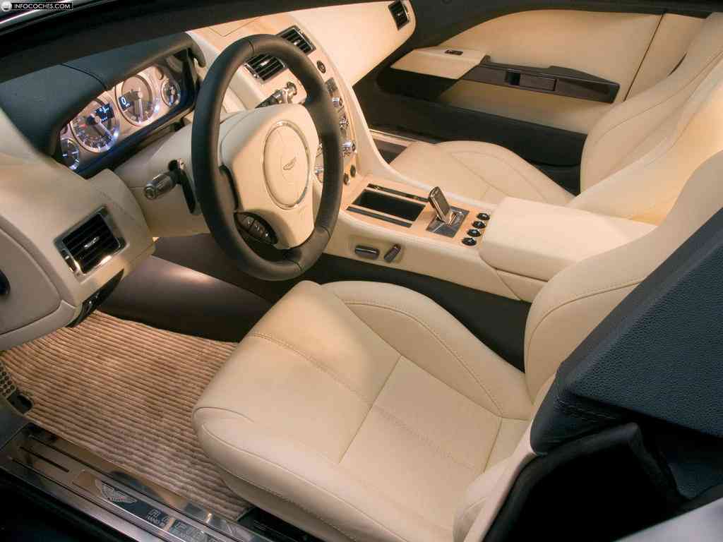 Aston Martin Rapide Concept acabado interior