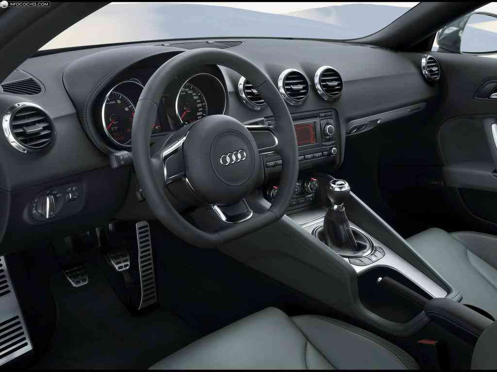 Audi TT Coupe Quattro 2008 diseño interior