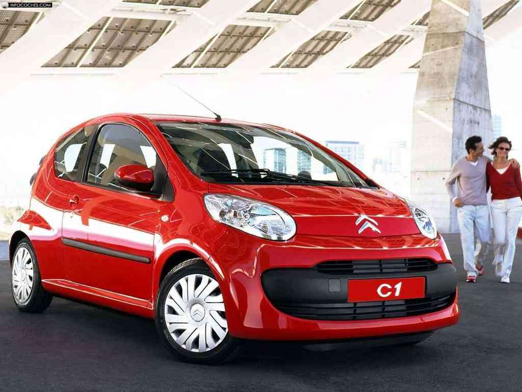 Citroën C1 color rojo