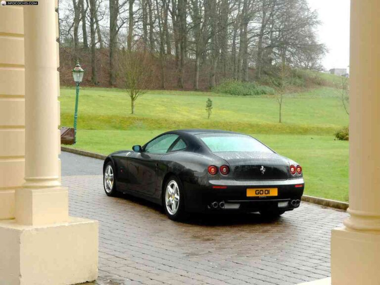 Ferrari 612 Scaglietti, un bello exponente de la sobria velocidad