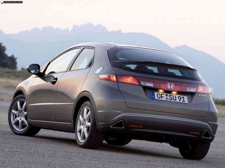 Honda Civic 2006, un compacto entretenido
