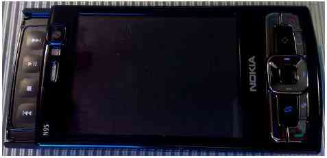 N95 8GB color negro