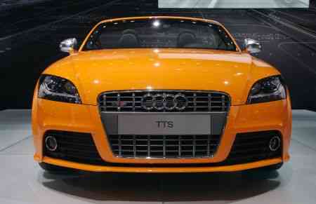 Audi TTS en Naranja