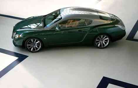 Imagen lateral del Bentley Continental GTZ