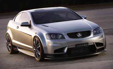 Foto frontal del bonito Holden Coupe 60
