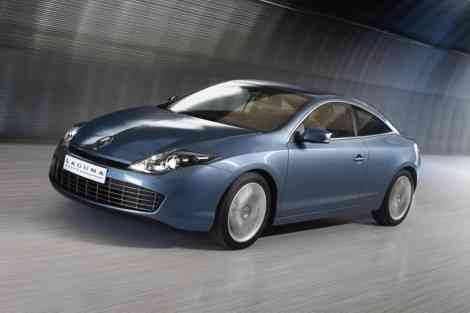 Las puertas del Renault Laguna Coupe no tienen marco