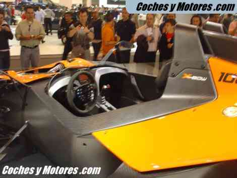 Detalle del deportivo interior del KTM X-Bow