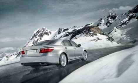 Lexus LS460 AWD, nueva versión para el Salón de Moscú