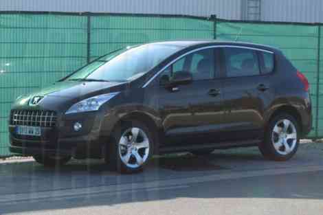 Peugeot 3008: a por el Nissan Qashqai