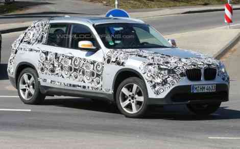 BMW X1, fotos espía con muy poco camuflaje