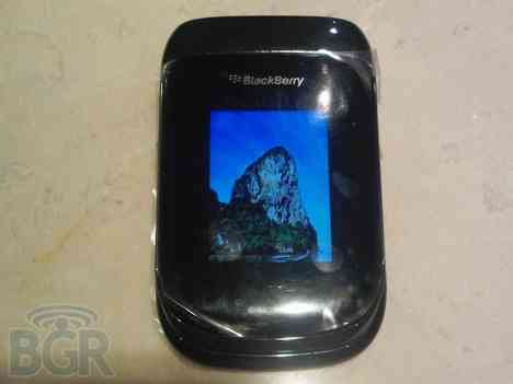 Aparece nueva BlackBerry corriendo BlackBerry OS 6.0 - BlackBerry 9670 10
