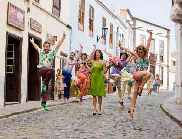 'Una hora más en Canarias', la comedia del verano 10