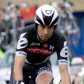 Iñigo cuesta tendrá el número 1 en la Vuelta a España 5