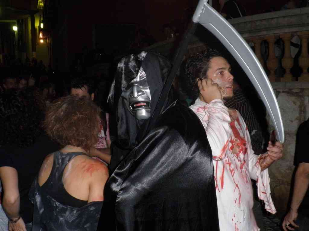 Sitges 2010: Tercera Jornada. Locura, zombies y ‘Carne de Neón’ 24