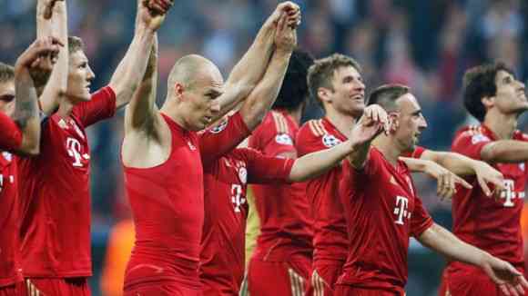 Football - Bayern Munich v FC Barcelona - UEFA Champions League Semi Final First Leg - Allianz Arena