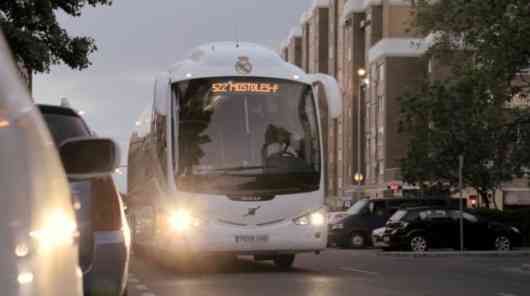 Al trabajo en el bus del Real Madrid 2