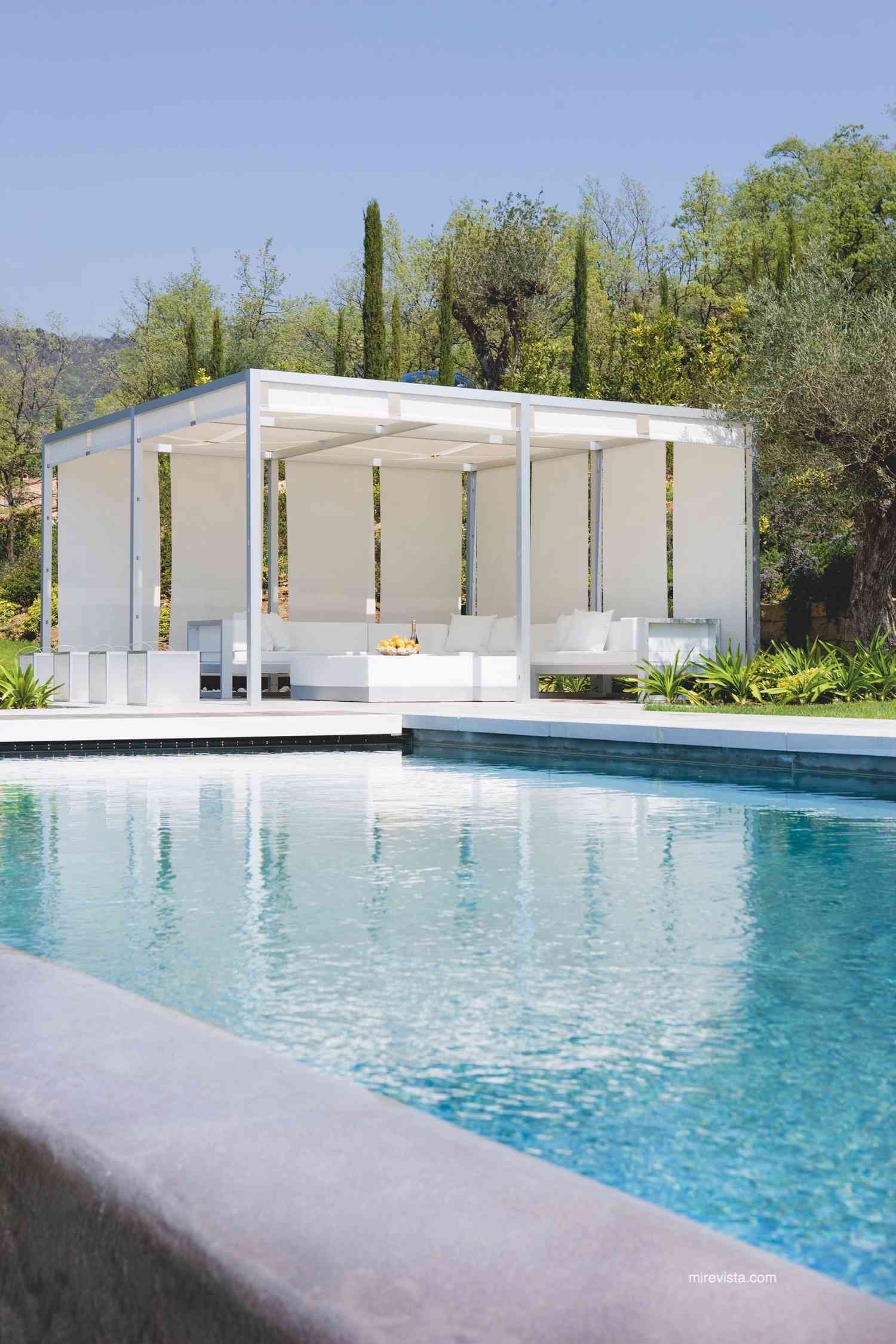 Terrazas de 4 casas únicas que invitan a soñar 26
