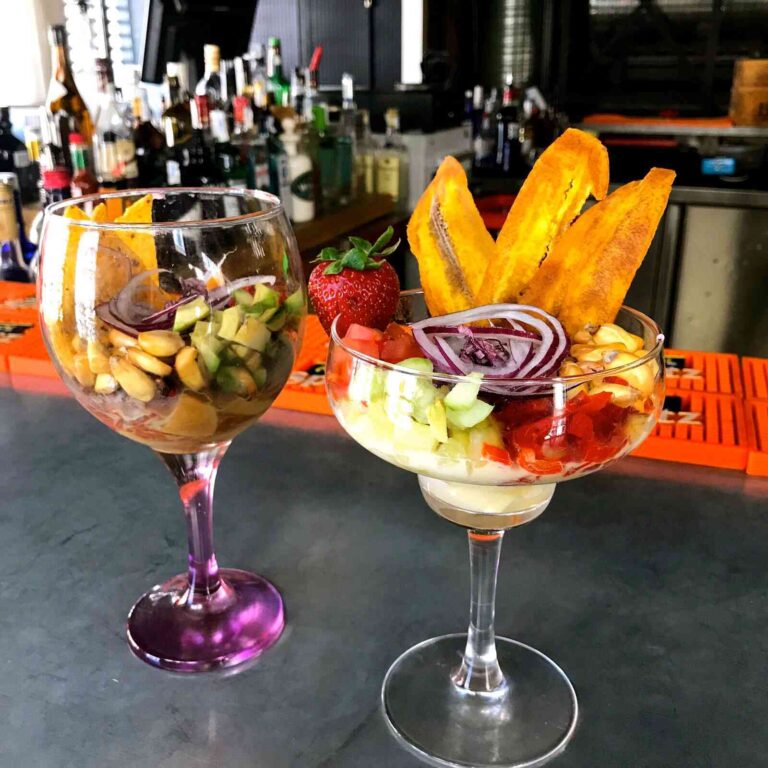 Poke, el plato que está triunfando en todo el mundo llega al Mecado de San Ildefonso de la mano de Ceviche bar