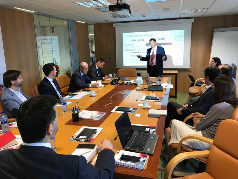 Mnemo y SealPath desvelan las claves para la protección inteligente del dato en el sector bancario