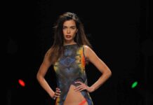 El colorido vibrante de la India, los corales, la lava y el Dios del Sol egipcio inspiran la moda 387
