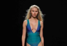El colorido vibrante de la India, los corales, la lava y el Dios del Sol egipcio inspiran la moda 394