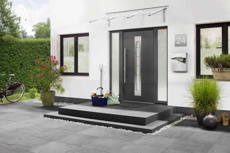 Puerta de entrada Thermo65, seguridad y aislamiento térmico en el hogar