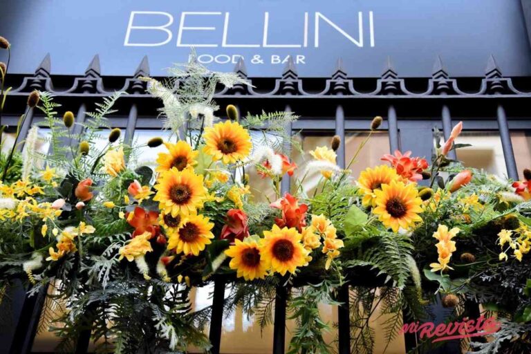 Llega el verano de AS INTERIORISTA a la fachada del hotel Vincci Centrum 4