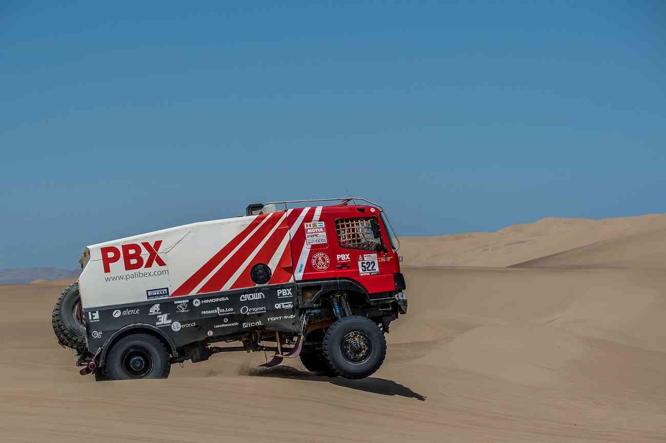 PBX Dakar Team, el único equipo español de camiones vivo en el Dakar 3