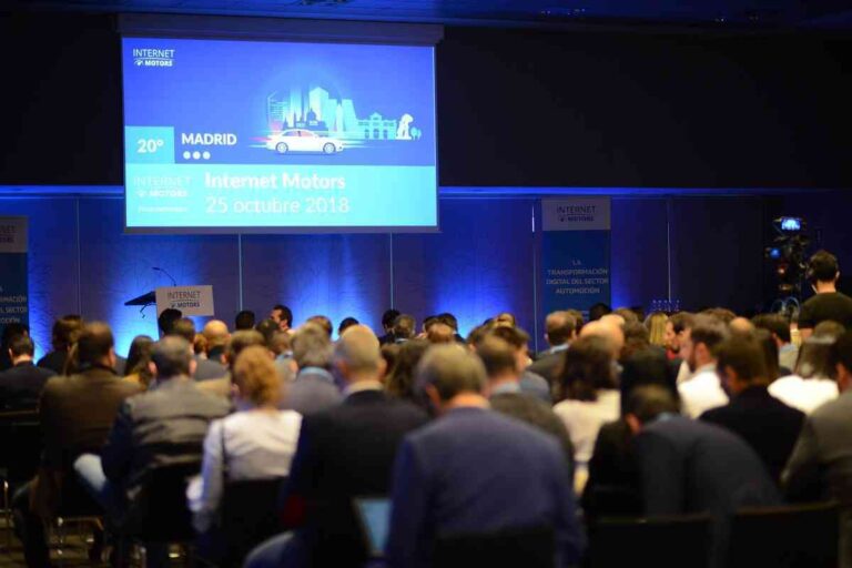 El móvil, gran aliado en la búsqueda de automóviles nuevos