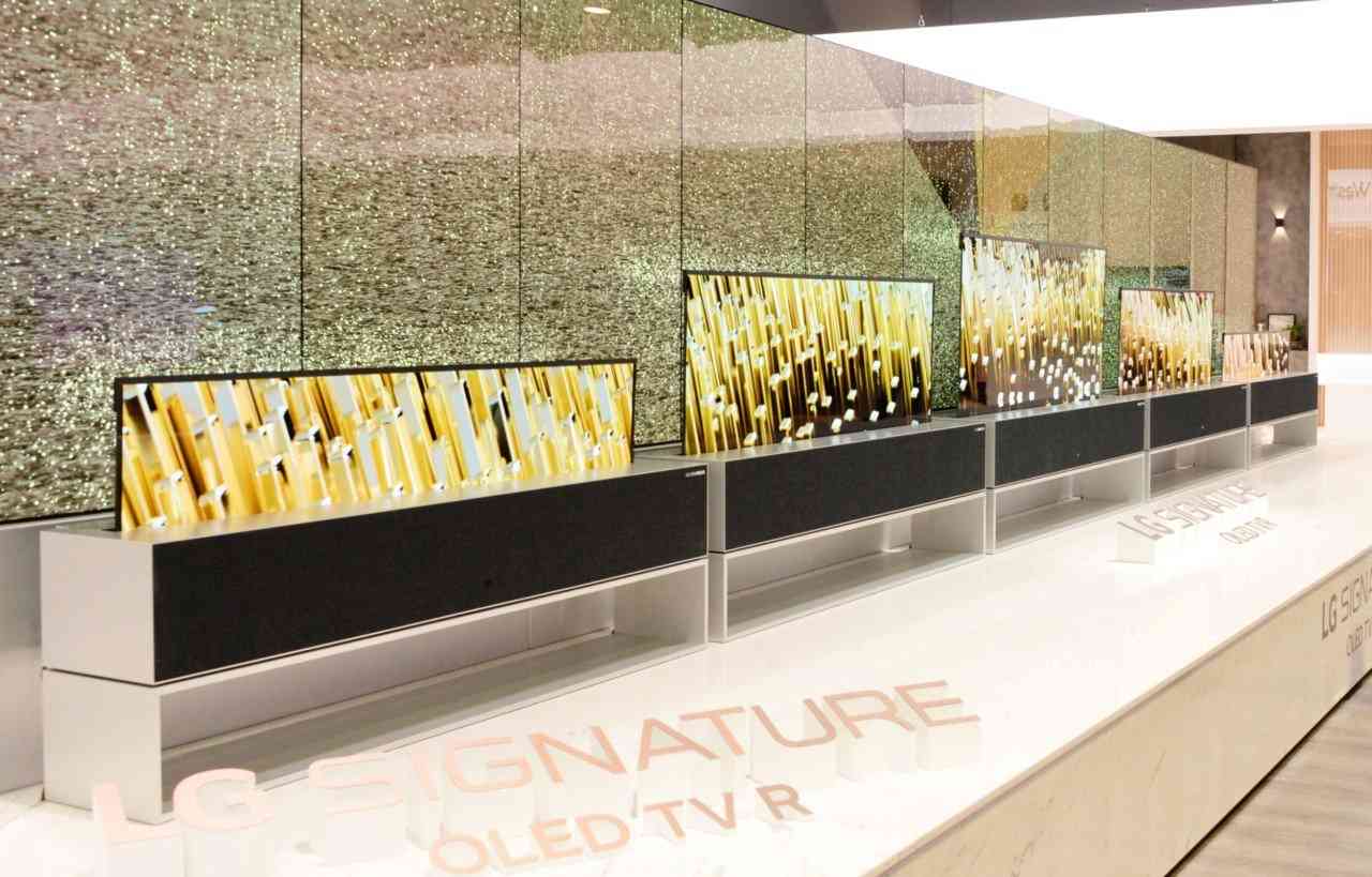 LG presenta la primera televisión enrollable del mundo 2