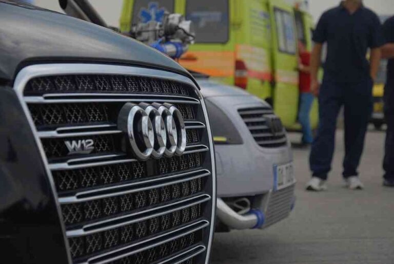 Los coches ahora se buscan por internet