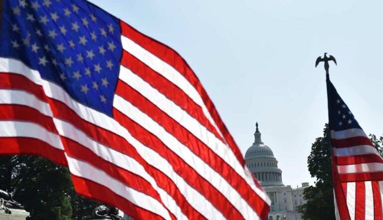 España participó activamente en la Independencia de los Estados Unidos