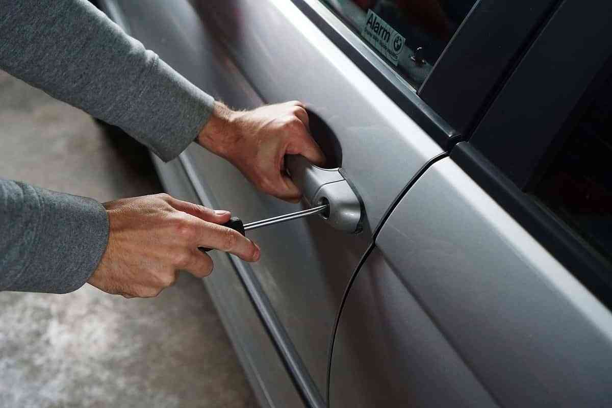 5 consejos para proteger tu coche ante posibles robos 5