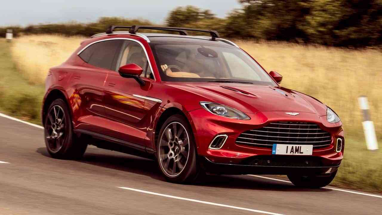 Aston Martin se convierte en el coche de seguridad oficial de la Fórmula 1 6
