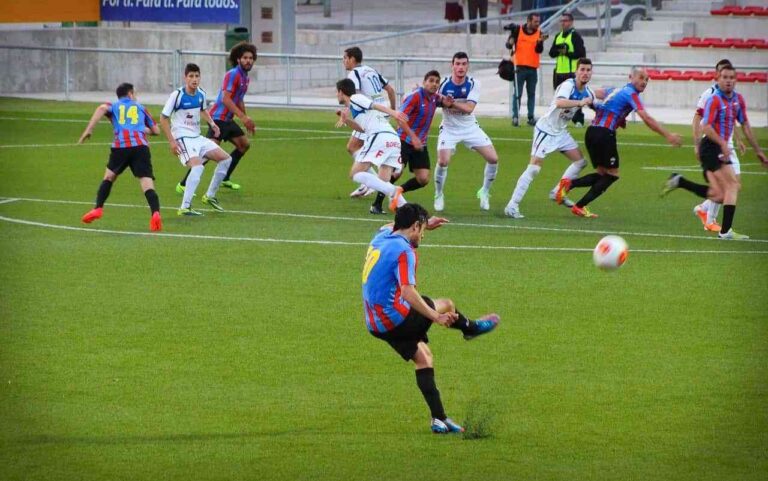 A un 40% de los españoles cada vez les aburre más el fútbol