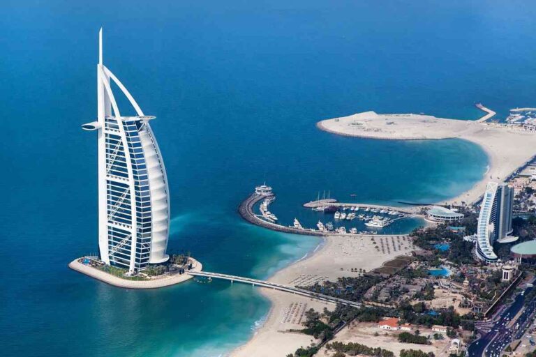 Crucero por Dubai, disfruta del mar, desierto y ciudades futuristas