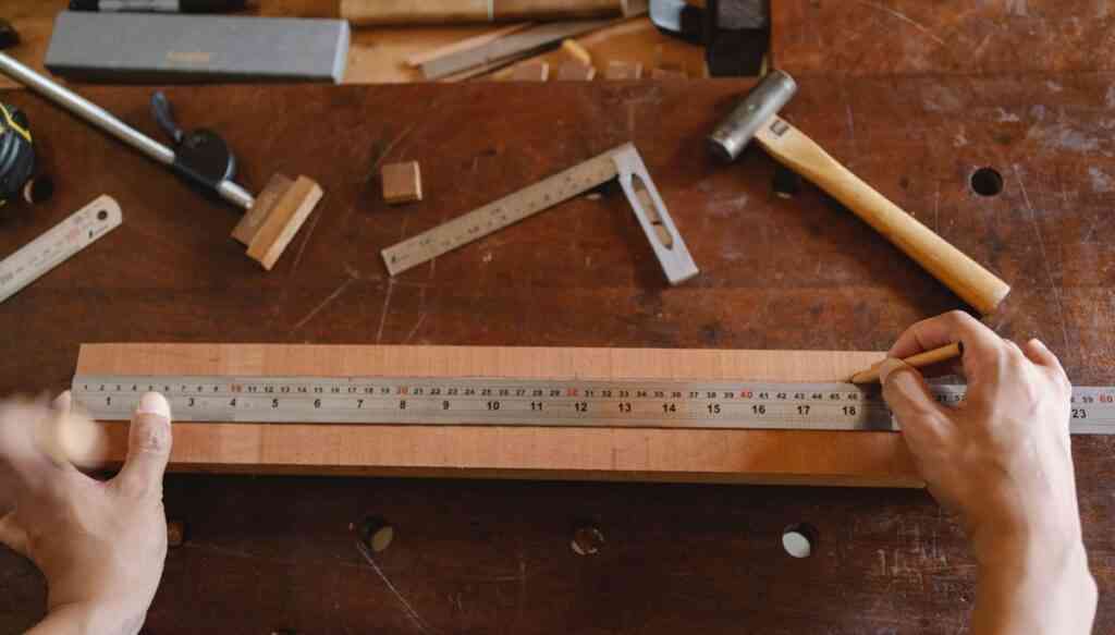 5 tipos de escuadras para carpintería 3