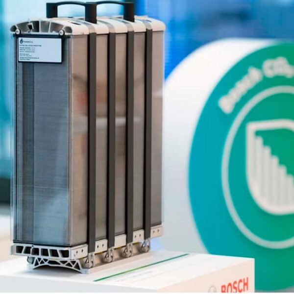 La era del hidrógeno: Bosch inicia la producción en serie de su sistema de propulsión por celdas de energía 