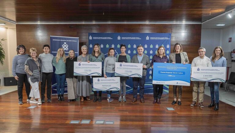Primer premio en las XVII Jornadas de Innovación e Investigación en Enfermería del COEGI