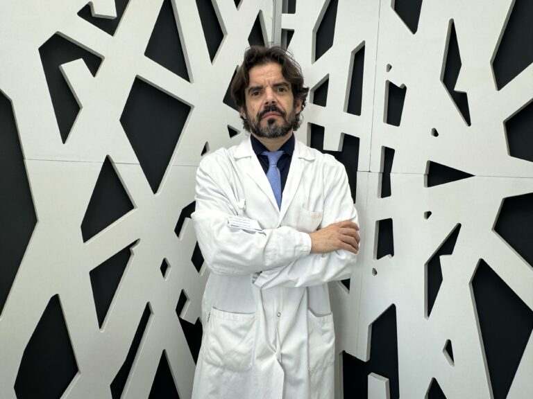 Samuel Pajares, traumatólogo de Policlínica Gipuzkoa: "La mayor parte de las afectaciones del túnel carpiano acaban en cirugía tarde o temprano"