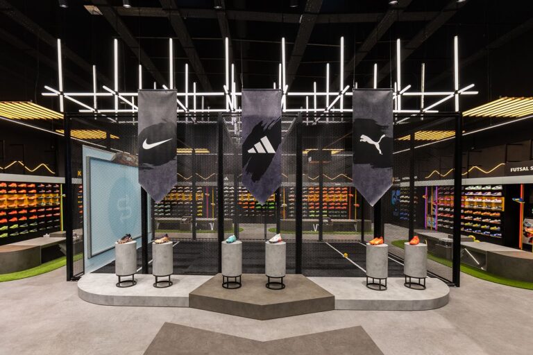 Fútbol Emotion aterriza en Canarias con su primera tienda física en las islas