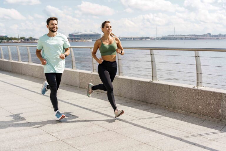 Consejos nutricionales para optimizar el rendimiento en la próxima carrera