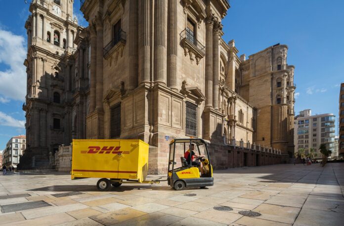 DHL eCommerce ahorra 618 toneladas de CO2, con el reparto de más de 2 millones de entregas sostenibles en 2023