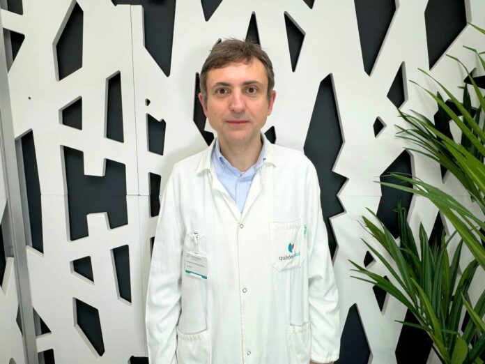 Dr. Eduardo Uribe-Echeverría, cardiólogo de Policlínica Gipuzkoa: "No es necesario sobrehidratarse el día anterior a la carrera, no es efectivo"