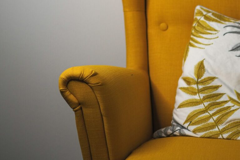 El sillón más vintage del catálogo de Ikea que se ha puesto de moda en las casas modernas